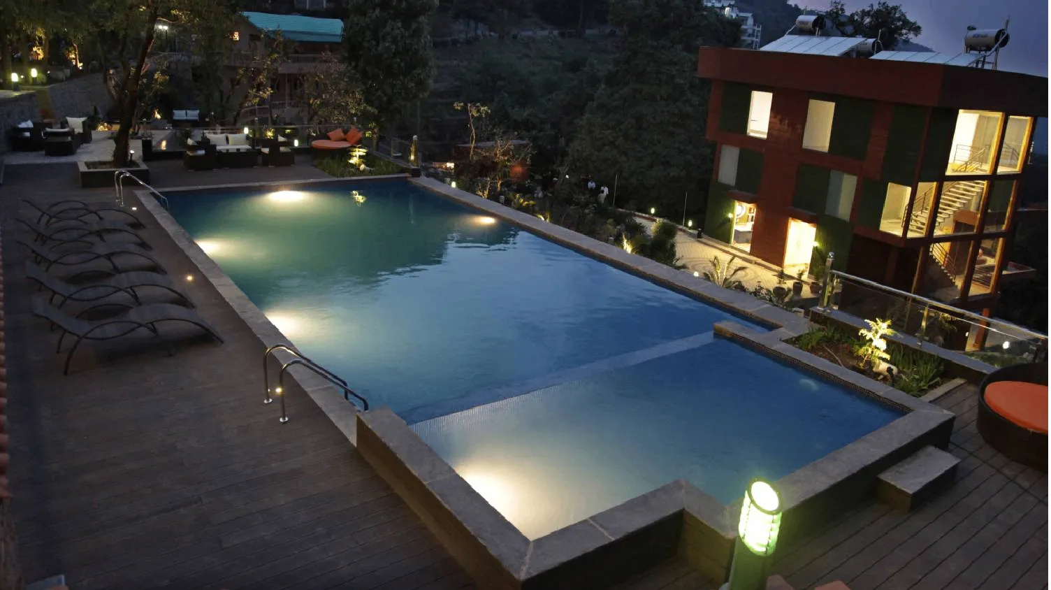 Largest Infinity Pool